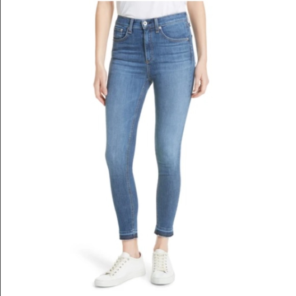 Rag & Bone DISTRESSED Capri Jean in Lily Dale